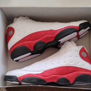 Nike Air Jordan 13 Retro White Red Sneakers